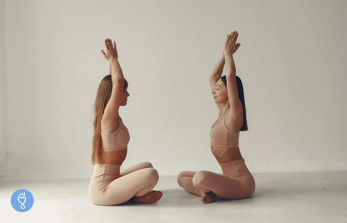 Joga czy pilates na kręgosłup? Wybierz idealną metodę dla siebie!